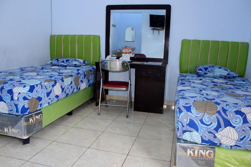 Hotel Indonesia Pekalongan Eksteriør bilde